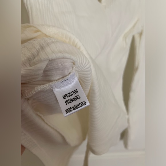 🤍 NWOT Makers Of Dreams Deep V White Ribbed Bodysuit Button Snap Closure - Large - Picture 6 of 6